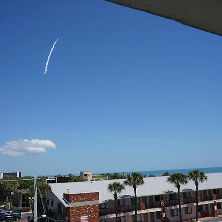 Sandcastles 400 Ocean & Rocket Launch Views, Massive Corner Unit ココアビーチ エクステリア 写真